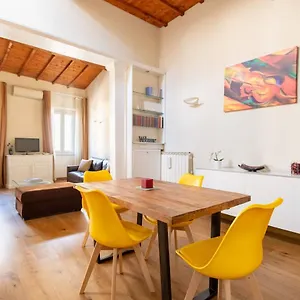  Apartment Modern, Bright Near Boboli Gardens & Santo Spirito - Homeunity Italy