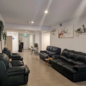 https://city-perth-backpackers-hostel.hotelsperth.org